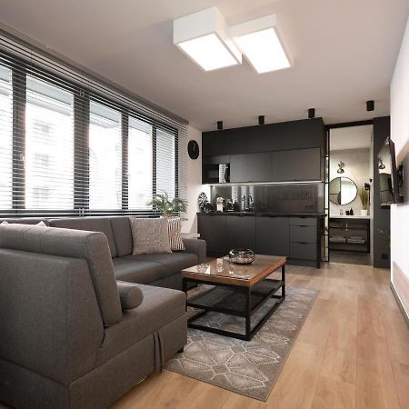 Jacuzzi Apartments كراكوفيا المظهر الخارجي الصورة