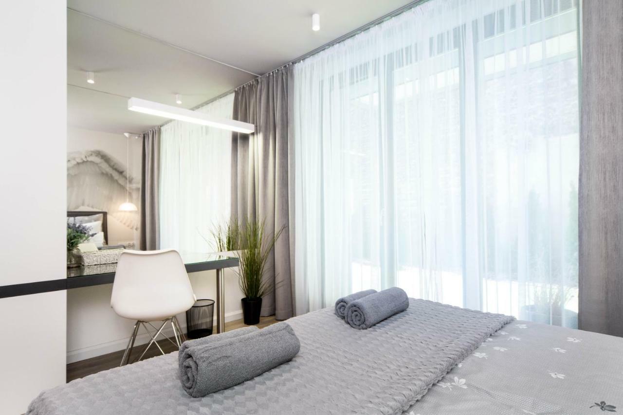 Jacuzzi Apartments كراكوفيا المظهر الخارجي الصورة