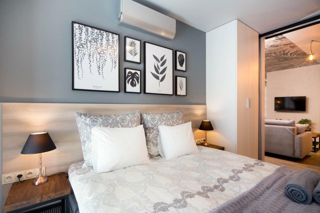 Jacuzzi Apartments كراكوفيا المظهر الخارجي الصورة