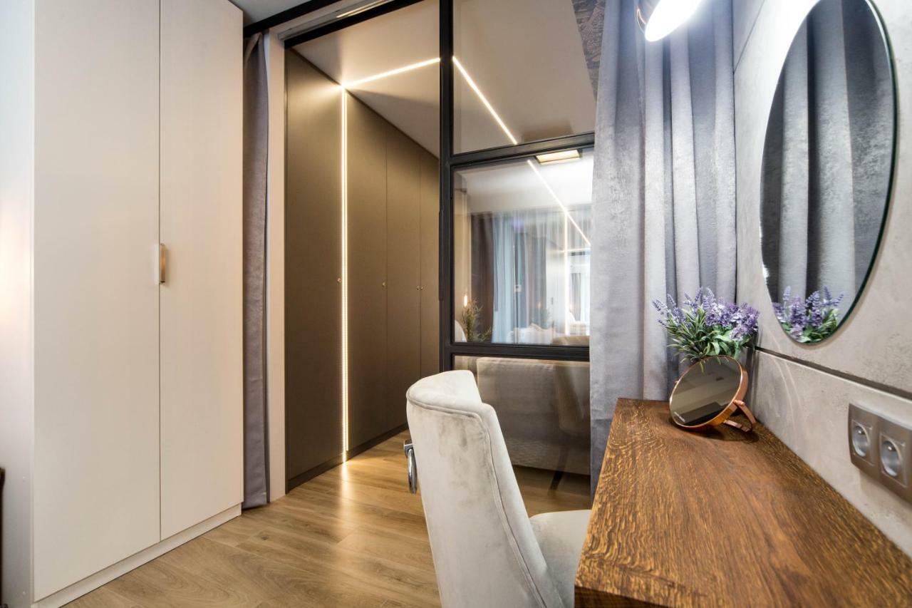 Jacuzzi Apartments كراكوفيا المظهر الخارجي الصورة